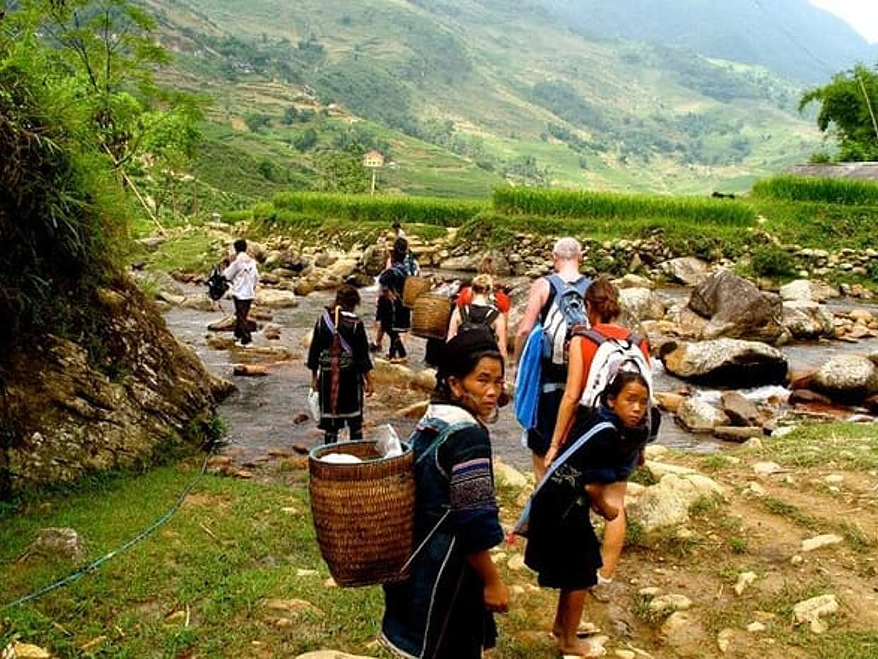 Private 2 Days Trekking Tour from Sapa ( Hotel Overnight), Vietnam