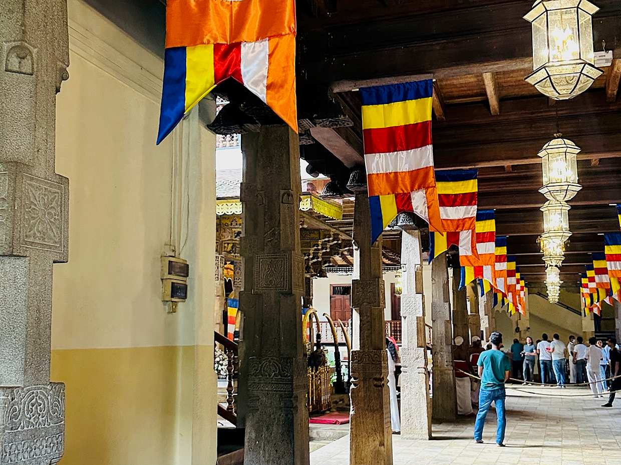 One Day Tour to Kandy in Sri Lanka, Colombo, photo 5