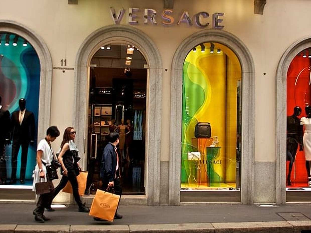 Rome Private VIP Fashion & Shopping Experience with Personal Shopper, photo 3