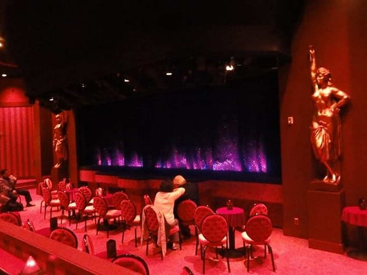 12-hours Paris City Tour with Cruise Lunch, Montparnasse and Crazy Horse Visit, photo 4