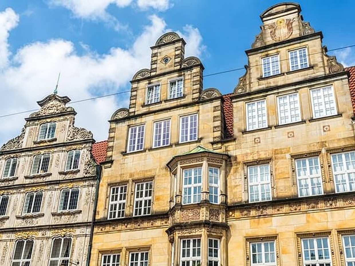 Bremen Scavenger Hunt & Highlights Self-Guided Walking Tour