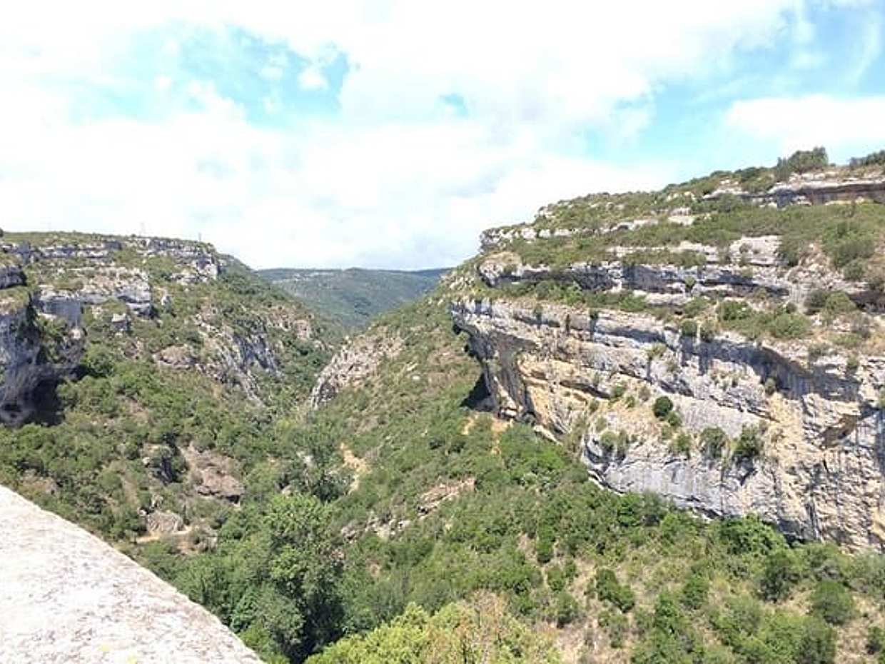 Private Day tour :Lastours, Wine tasting,Minerve,Canal du Midi From Carcassonne, photo 4