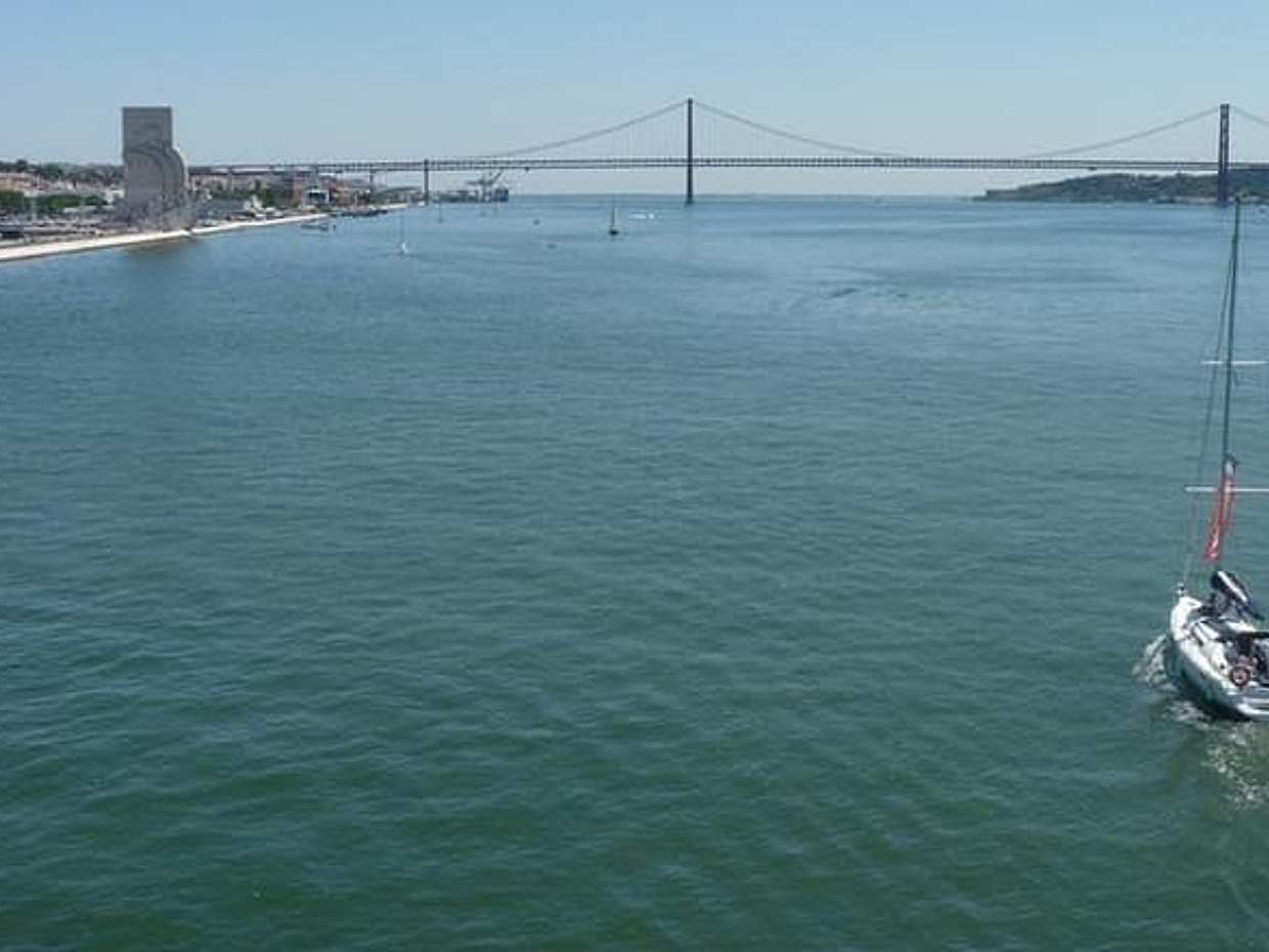 Morning Sailing Tour on The Tagus River from Lisbon in Portugal, photo 2