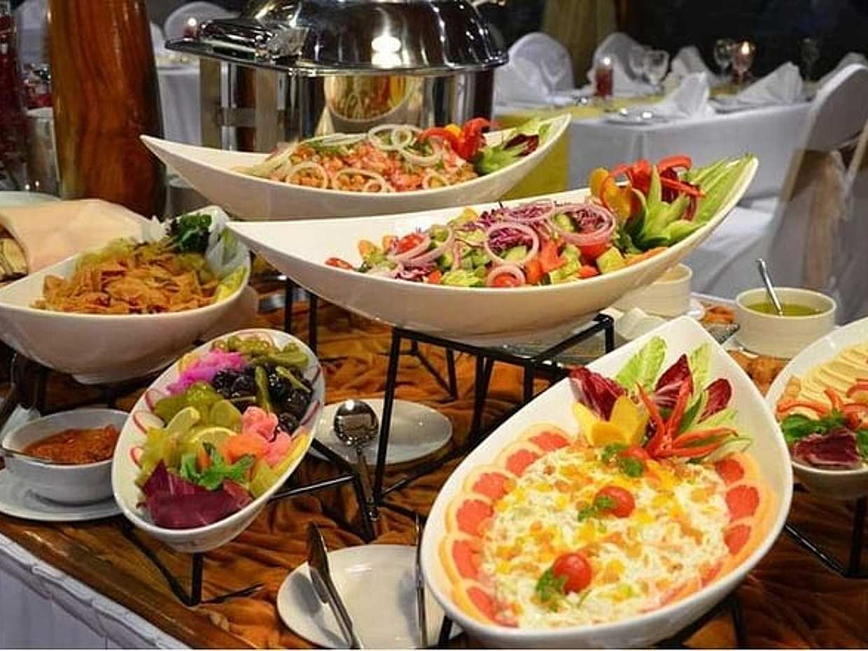 Dubai Dhow Dinnerfahrt in der Marina, Vereinigte Arabische Emirate, photo 4