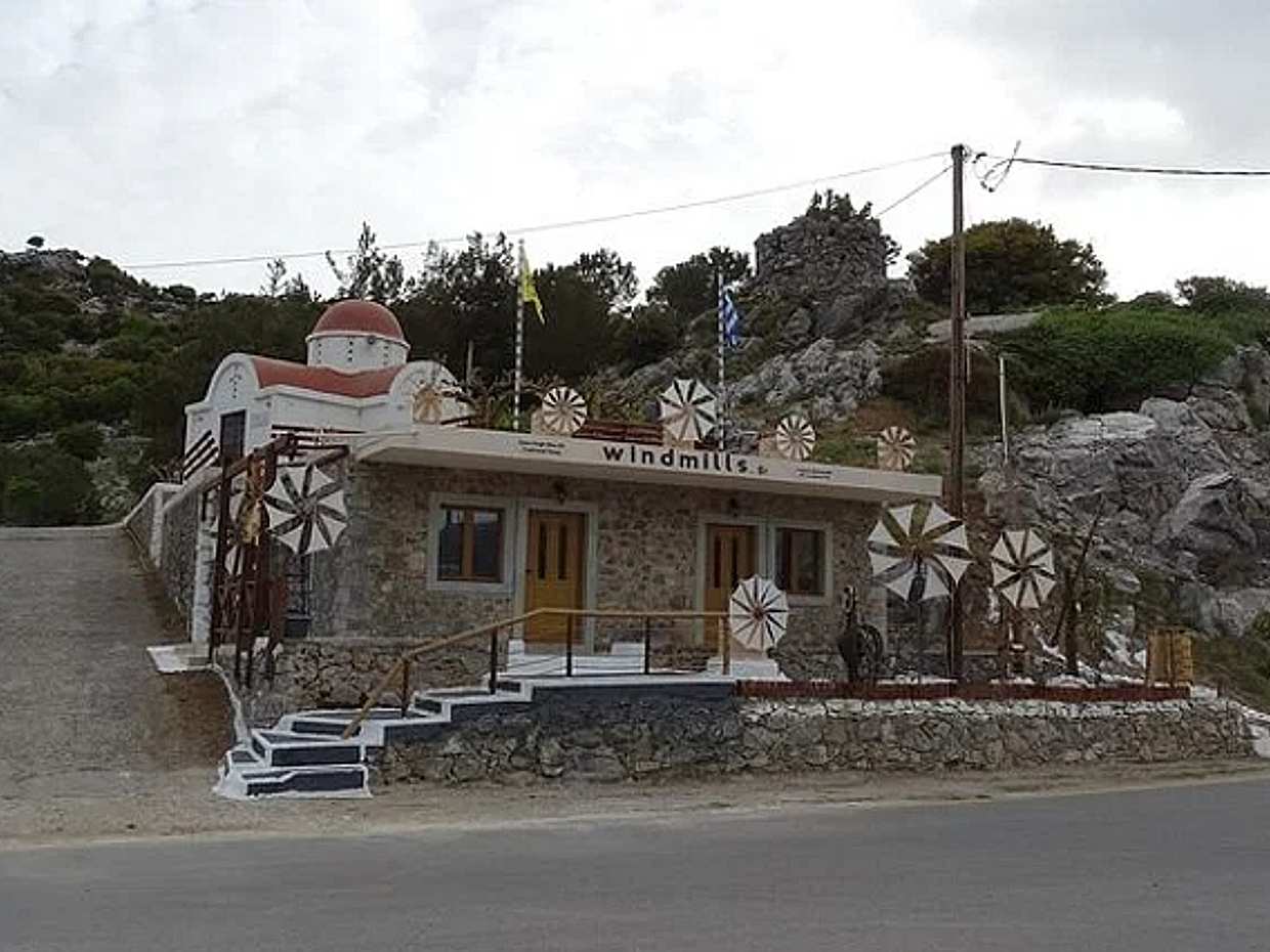 Private Tour: Skip the Line Knossos Palace, Taditional Villages and Zeus Cave in Heraklion, Greece, photo 5
