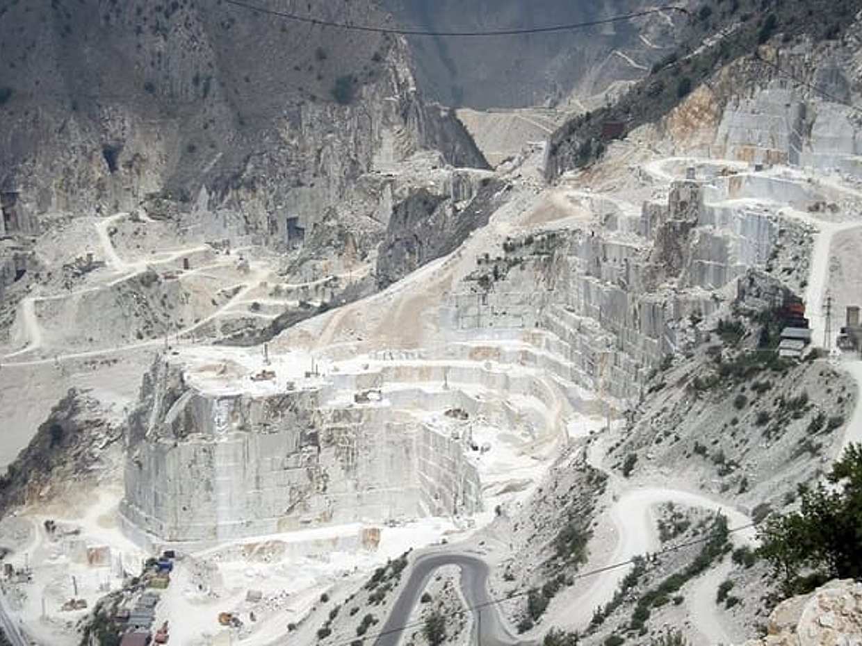 Where Gods’ Marble Takes Shape: Private Carrara Quarries Experience with Wine Tasting in Luni