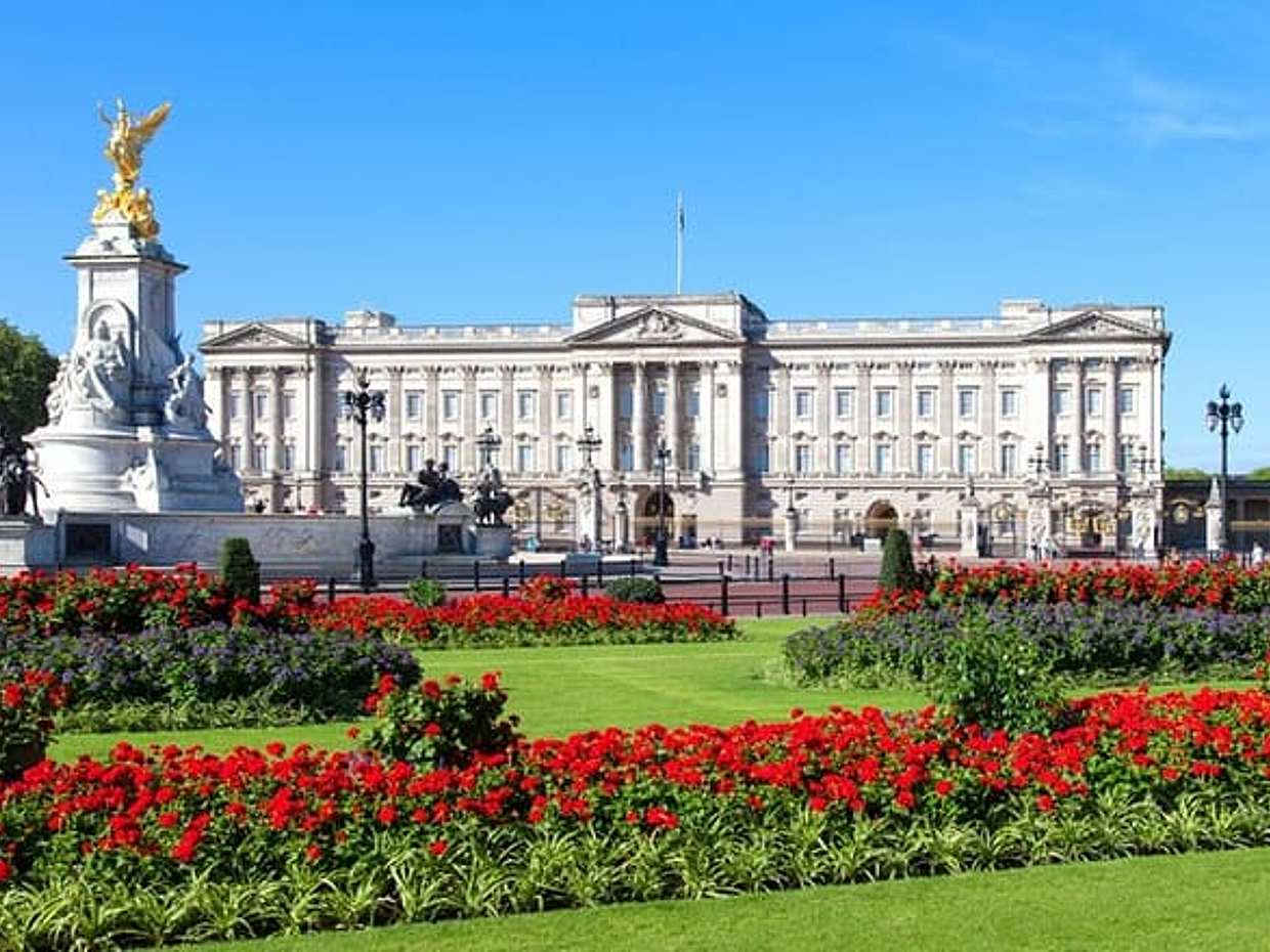Londres: O Segredo da Coroa - Missão Real Autoguiada com Enigmas no Reino Unido, photo 4