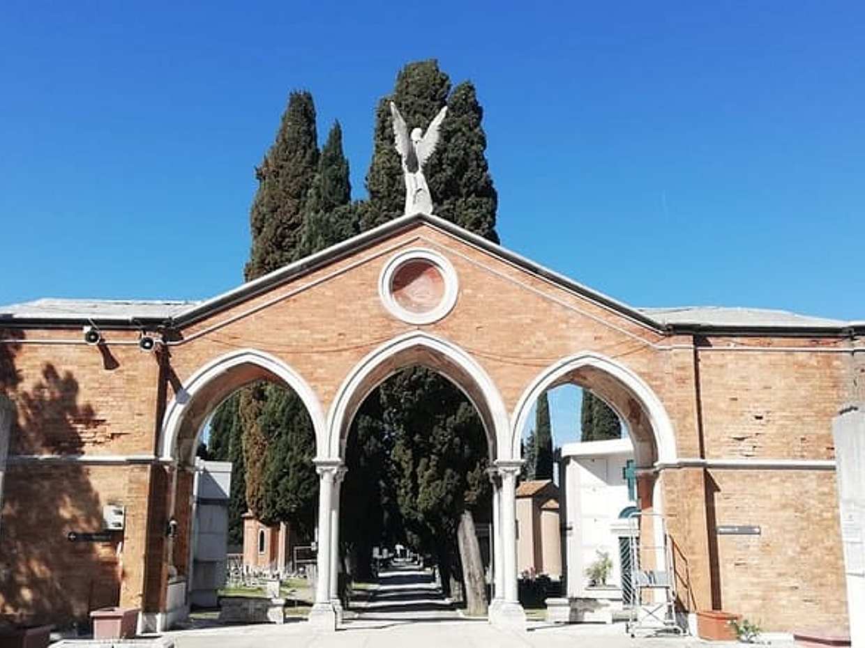 Venice's Cemetery on San Michele Island Tour