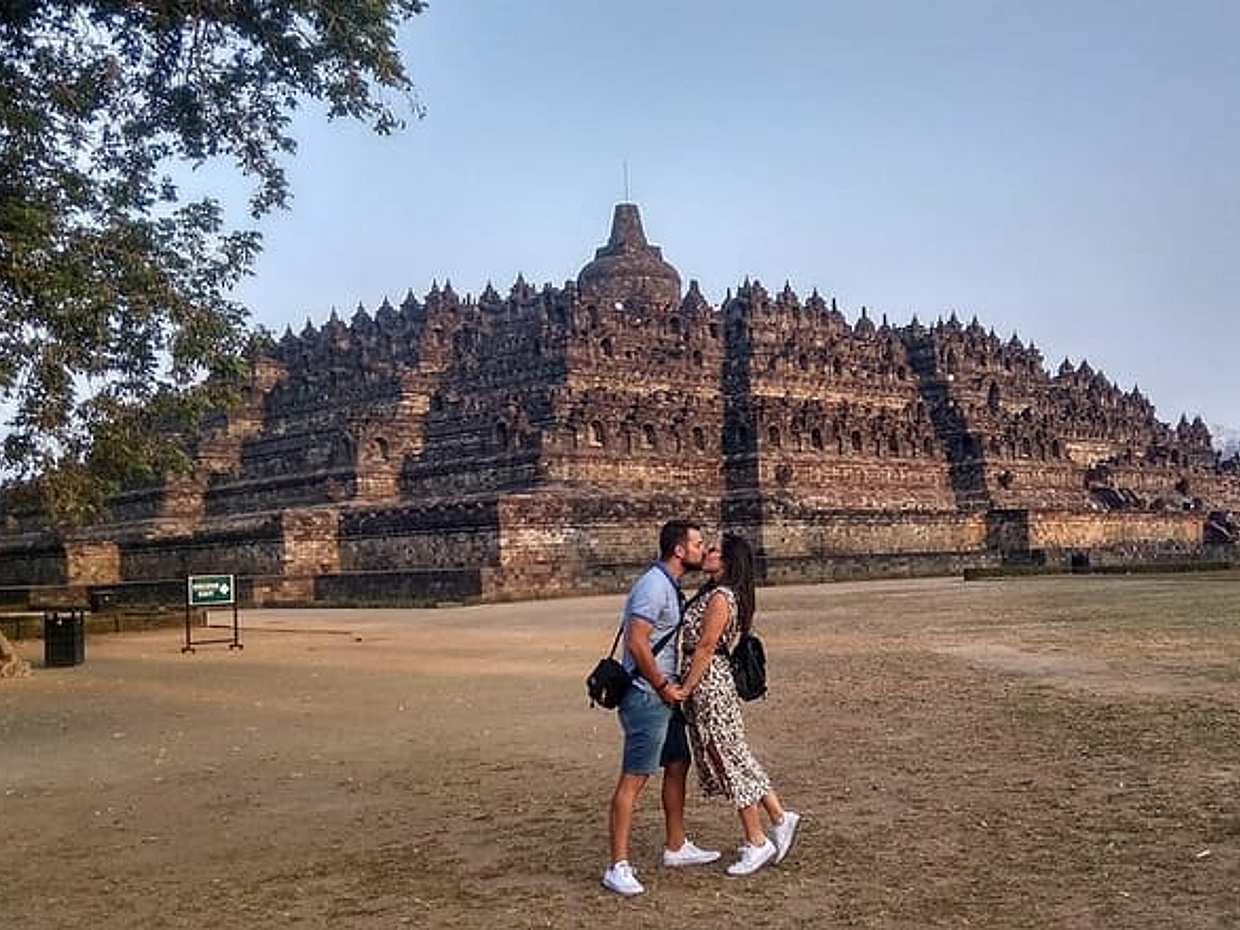 Borobudur Temple Climb To The Top & Prambanan Temple - 1 day tour, photo 3