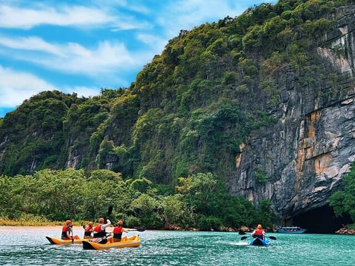 "Da Hue a Phong Nha e Paradise Caves: il miglior tour avventura di 2 giorni tra le grotte del Vietnam"