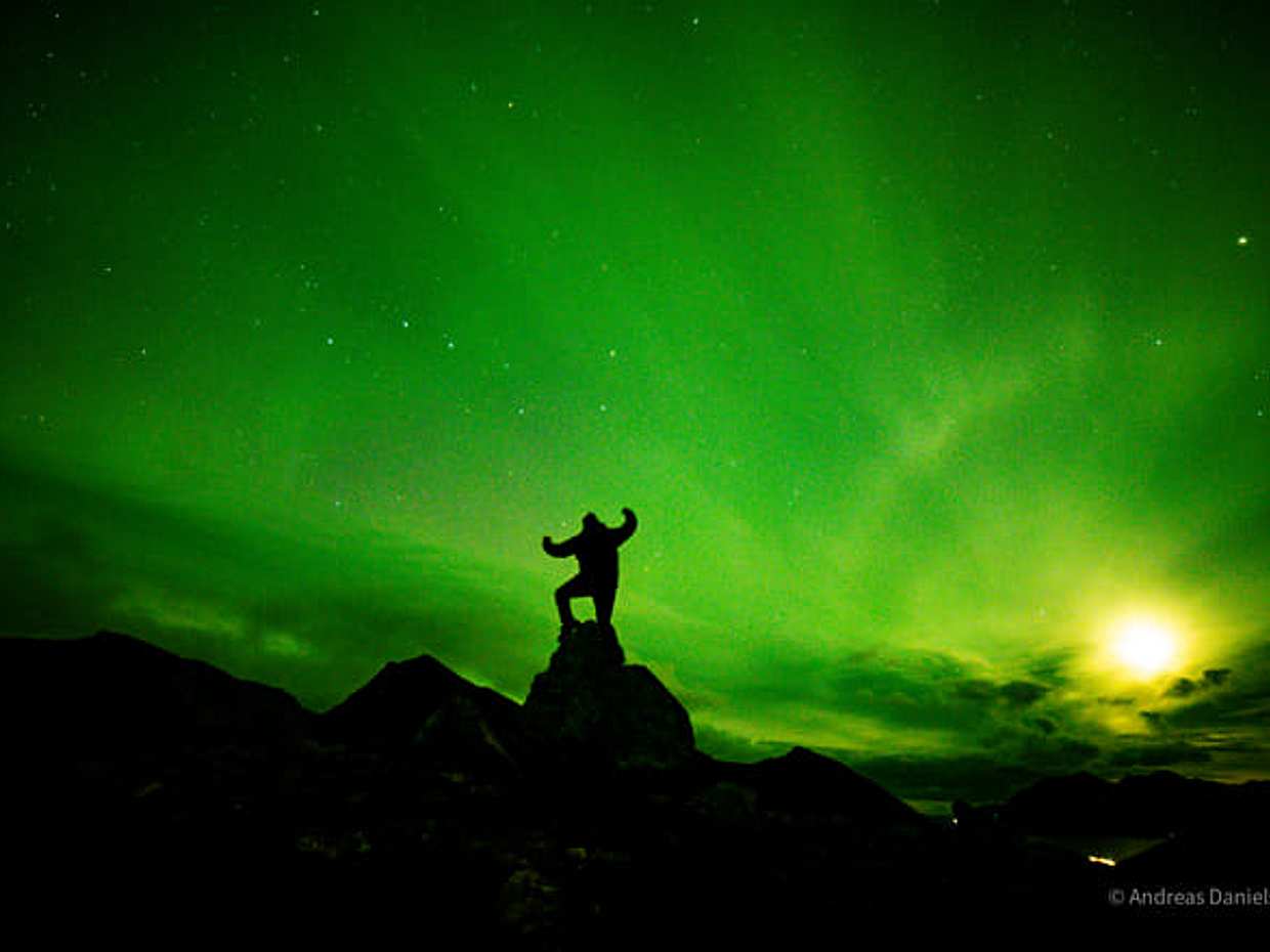 Private minibus - Northern lights chase, photo 2