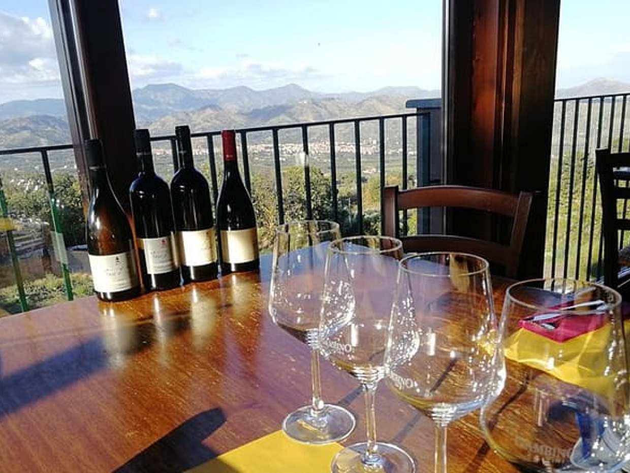 Wine Tasting Tour from Taormina, photo 2