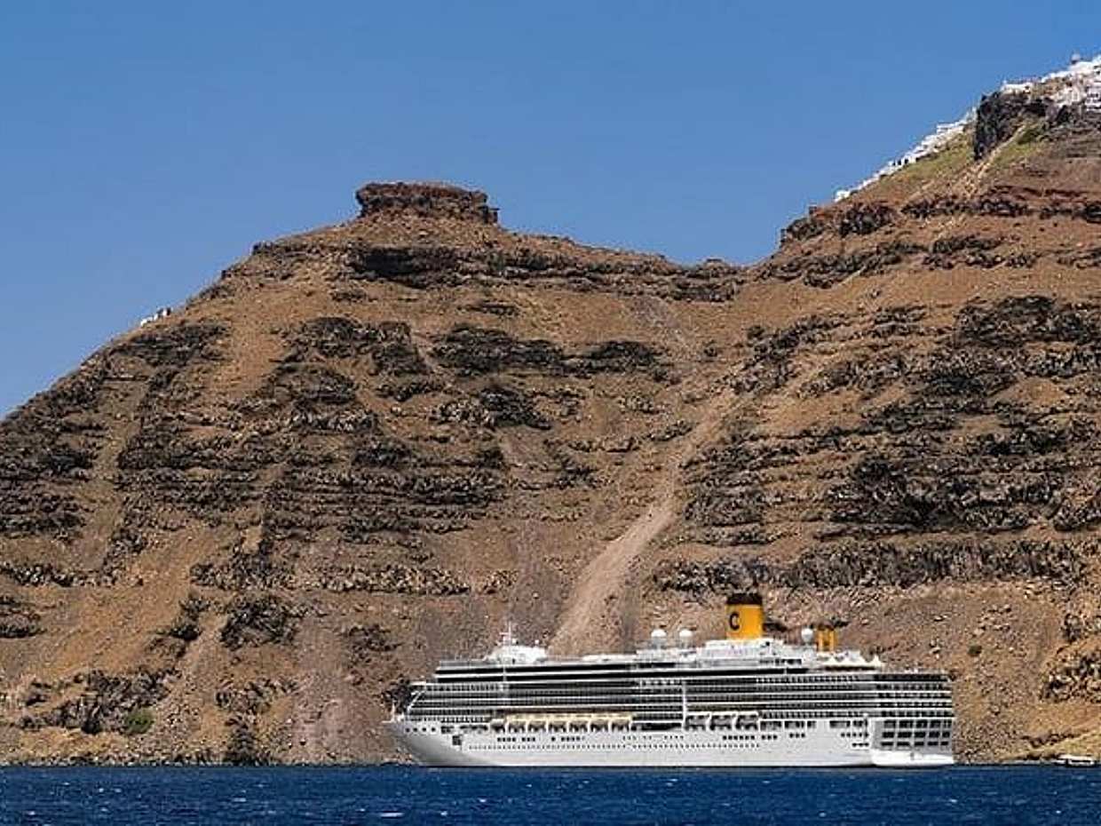 Shared Departure Transfer: Santorini Hotel to Airport or Cruise Port in Greece, Thera, photo 4