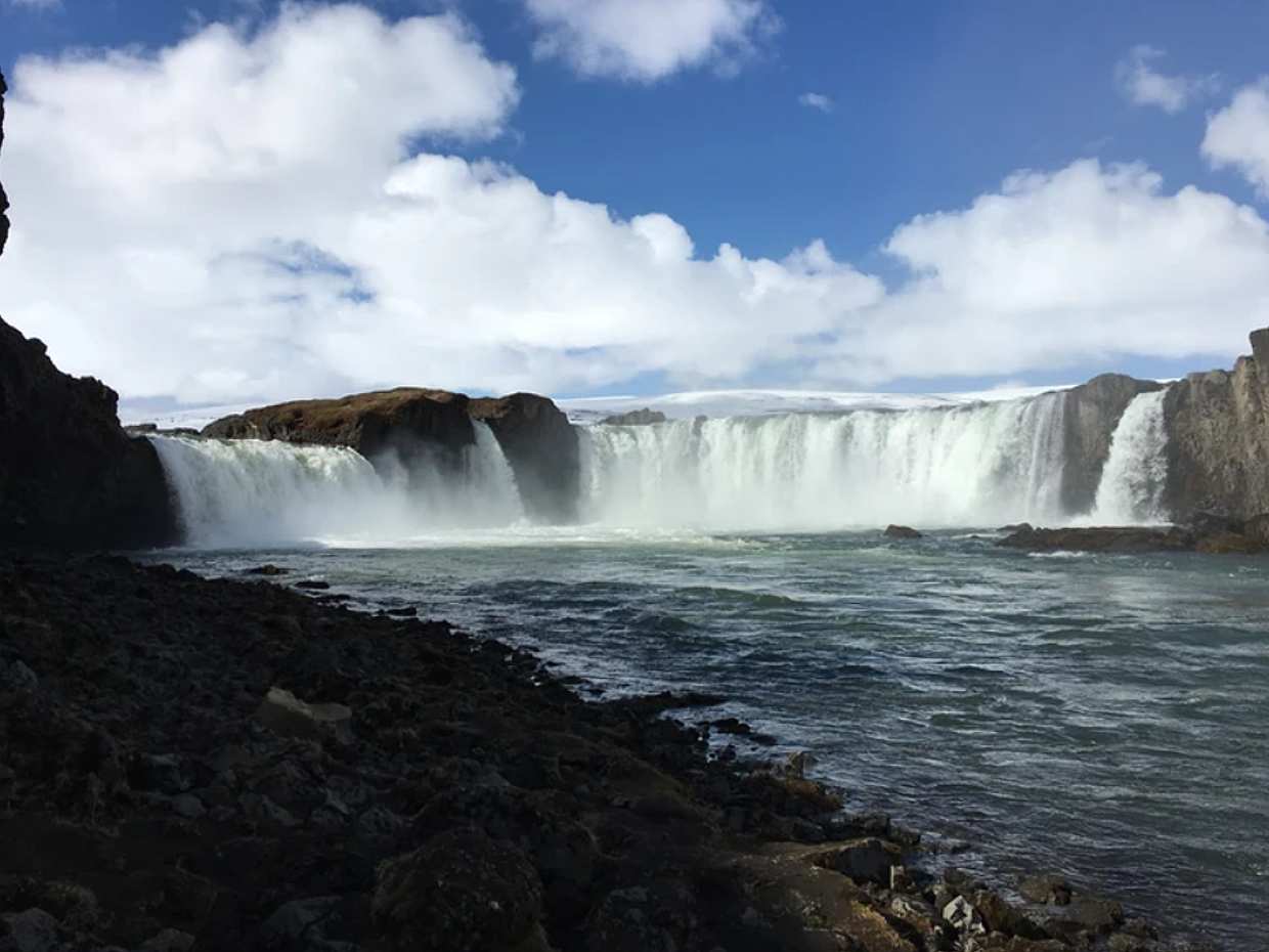 Lake Mývatn Day Tour and Godafoss Waterfall for Cruise Ships from Akureyri Port