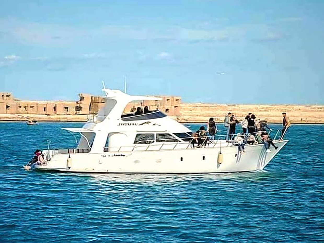 Shore Excursions: Alex Relax - Yacht Panorama & Private Sandy beach with Lunch, photo 2