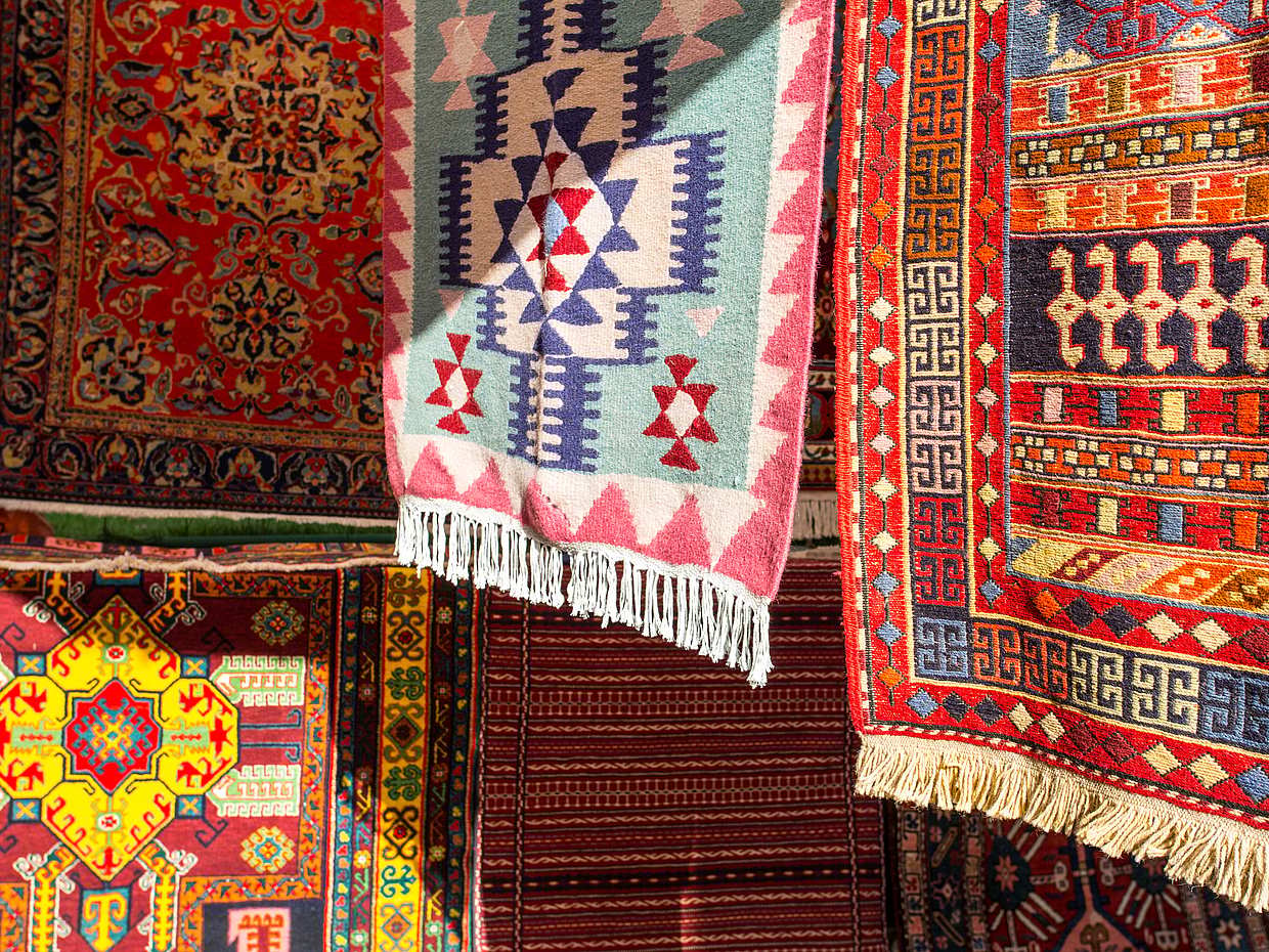 Private tour to Megerian carpet factory in Armenia, Yerevan