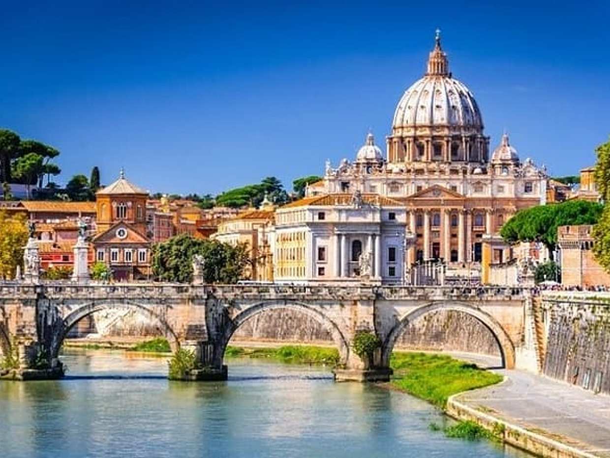 Colosseum, Vatican Museums plus other spots 2 Days Private Tour