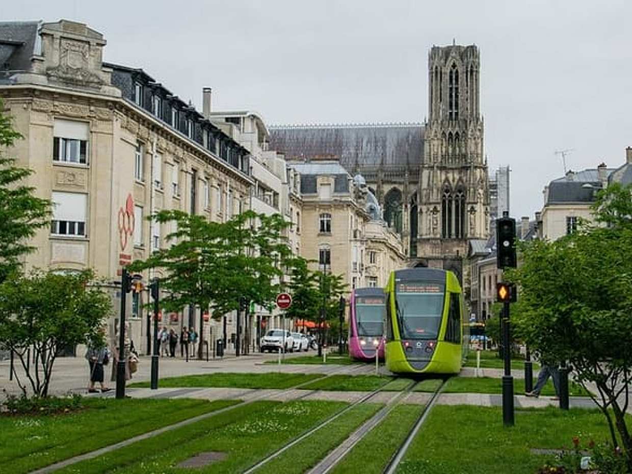 Privattransfer von Paris nach Reims, 2 Stunden Aufenthalt in Épernay in Frankreich, photo 3