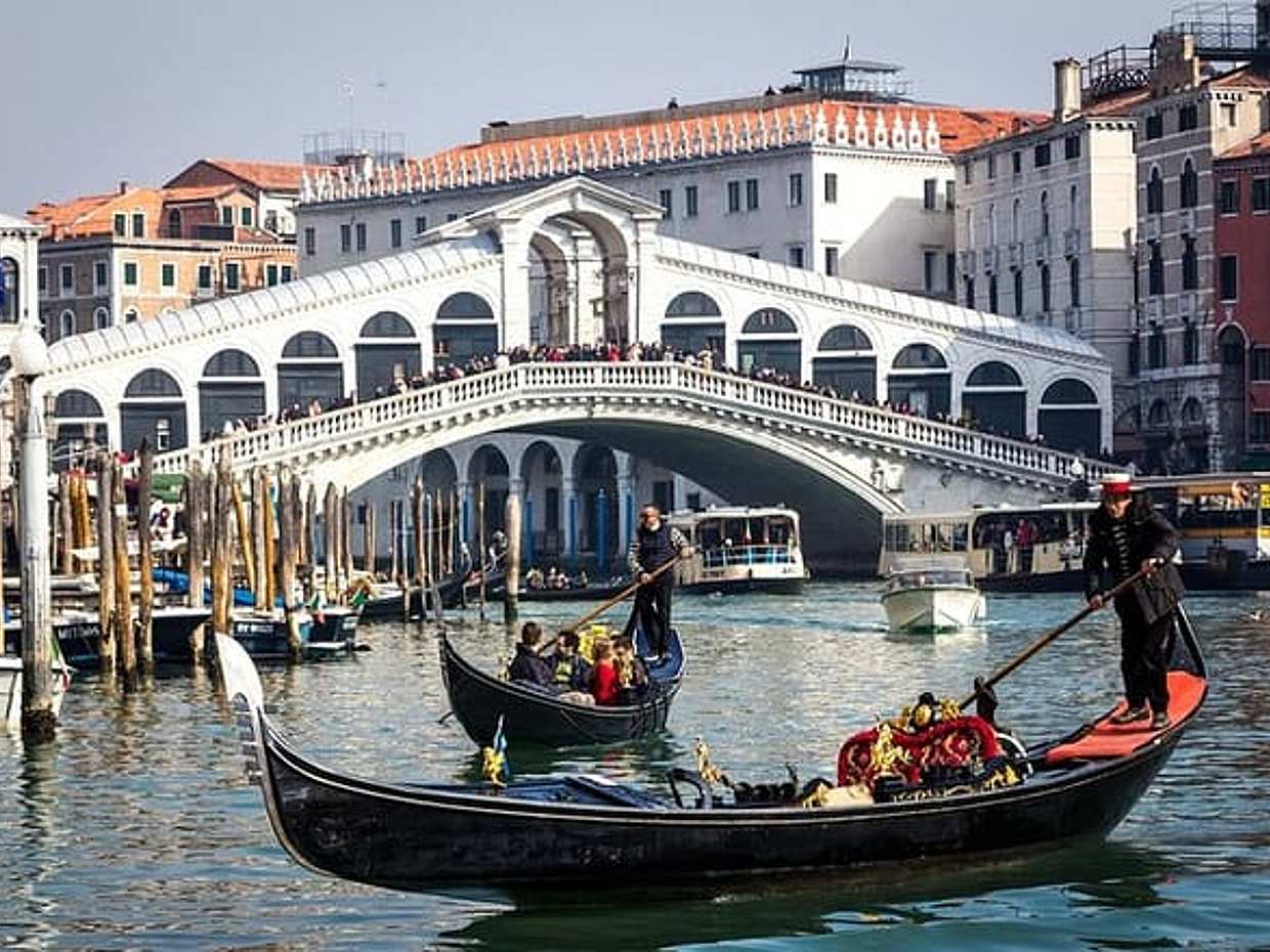Private Transfer from Milan to Venice with a 2h Stop in Verona, photo 4