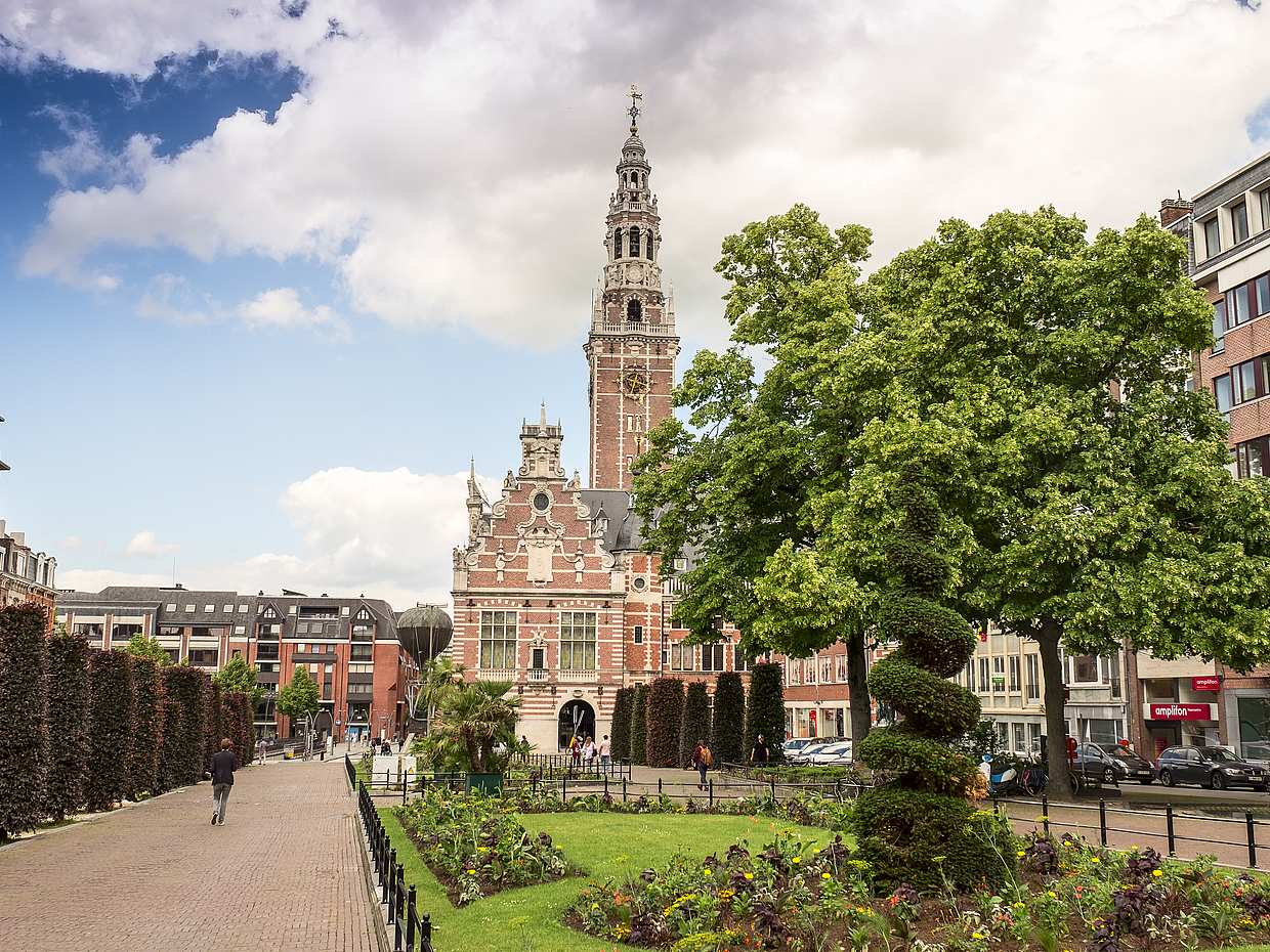 Leuven Private Tour: University Flair, Beer and Gorgeous Architecture. in Belgium, Brussels, photo 3