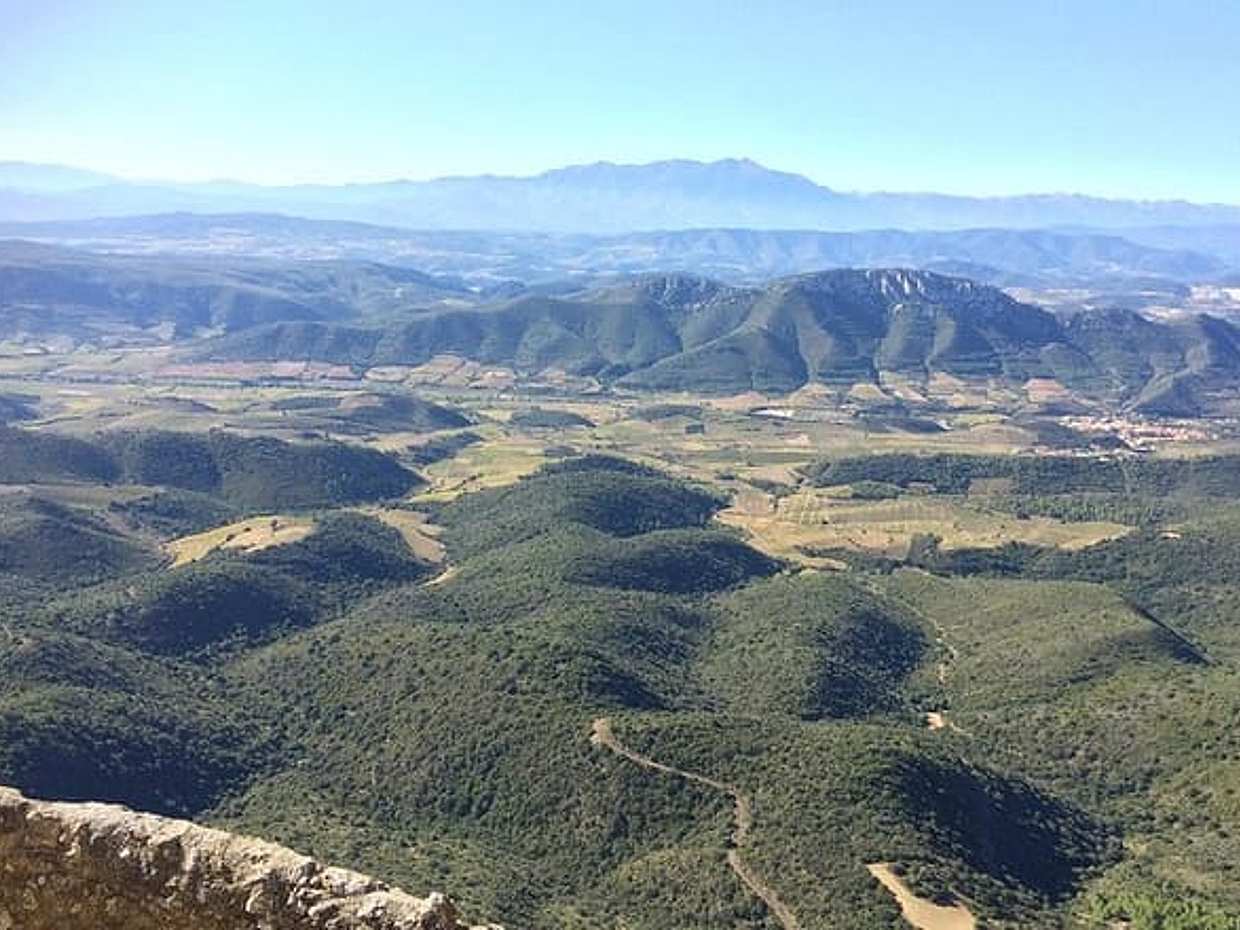 Private day tour to Cucugnan, Quéribus & Peyrepertuse castles. From Carcassonne., photo 4