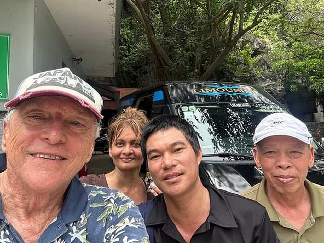 Ninh Binh 1 Day: Mua Cave Trang An Hoa Lu Group 9 by Limousine
