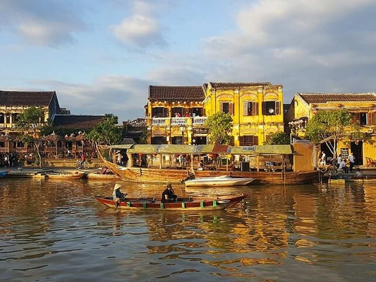 5D4N Central Vietnam Discover Hoi An, Hue & Da Nang Highlights