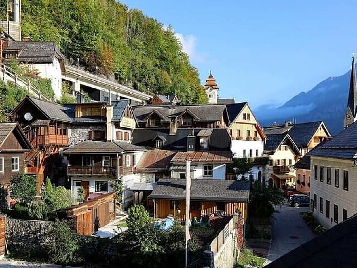  Private Tour: Hallstatt-City, Skywalk, and Salt Mine from Vienna in Austria, photo 2