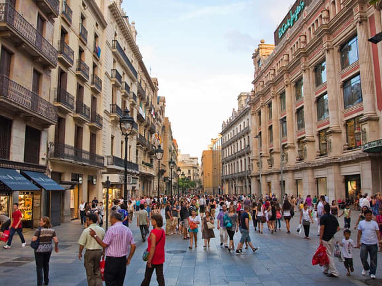 Best of Barcelona & Montserrat: Private VIP tour w/ Personal Pickup in Spain, photo 2
