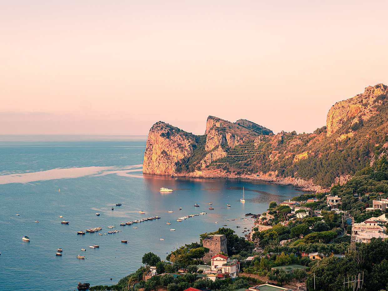 Boat Tour from Sorrento to Amalfi and Positano in Italy, photo 3