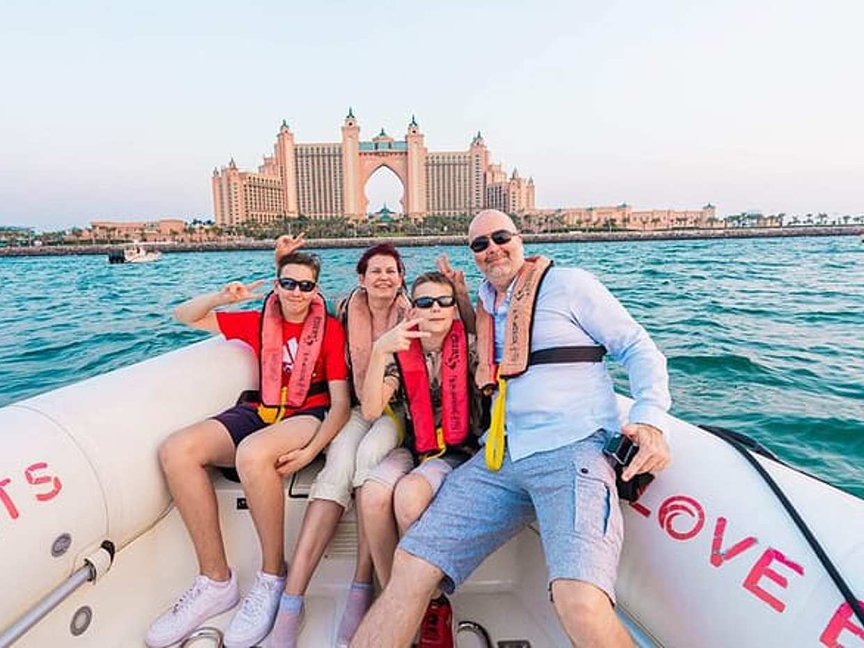 Εκδρομή Dubai Love Boat στα Ηνωμένα Αραβικά Εμιράτα, photo 3