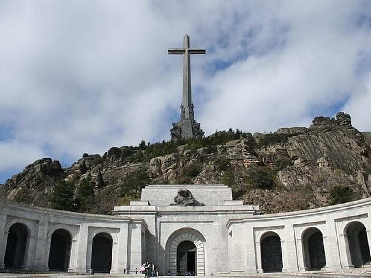 Avila - El Escorial & Valley of the Fallen - From Madrid, photo 3