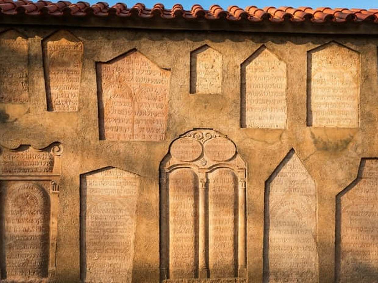 Prague Jewish Town Admission Ticket & Optional Audio Guide, photo 4