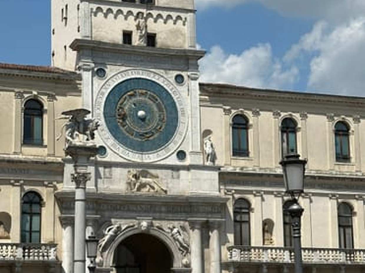 Experience Padua like a local from Venice