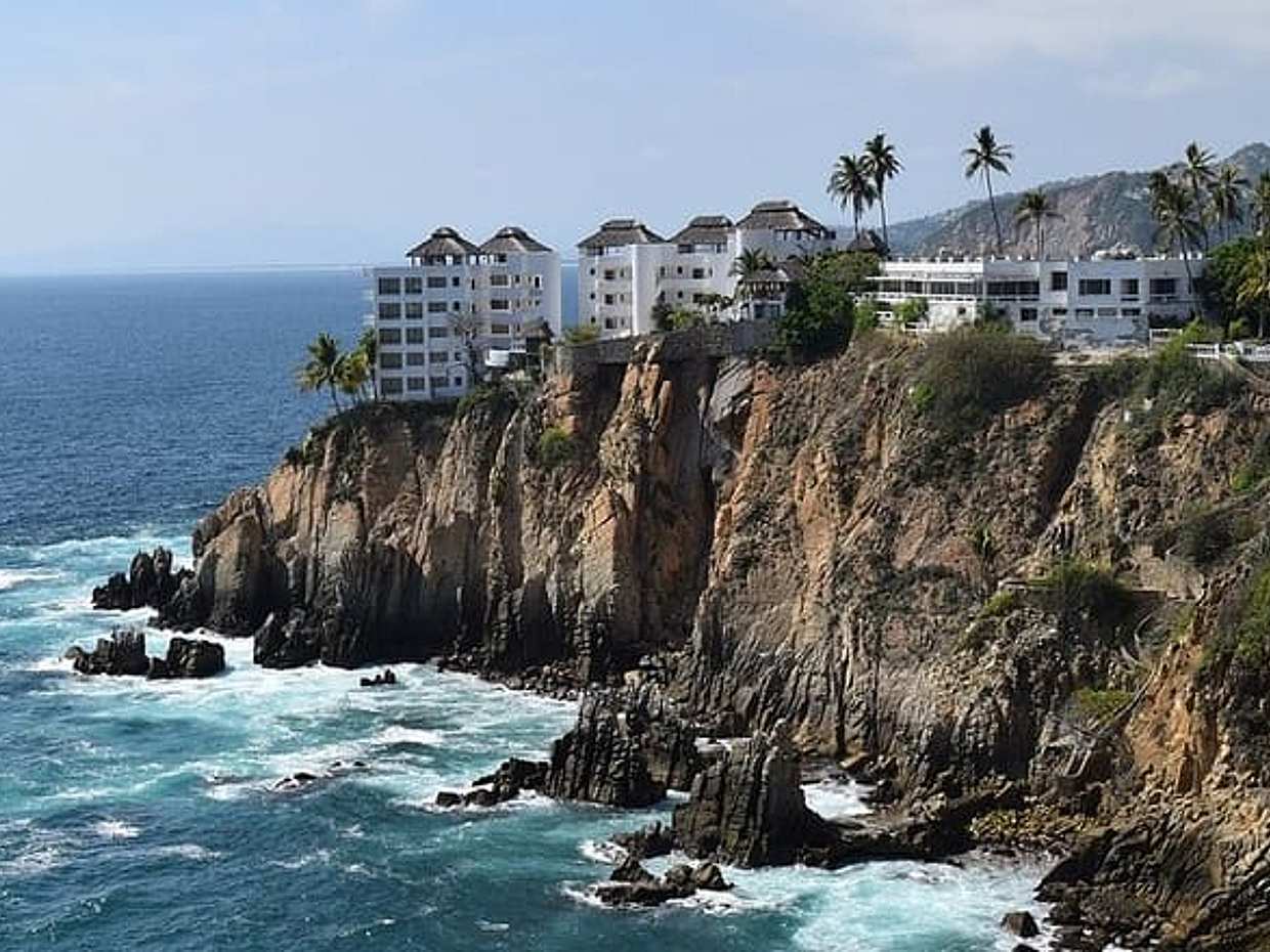 Private Transfer From Mexico City To Acapulco With a 2 Hour Stop, photo 2