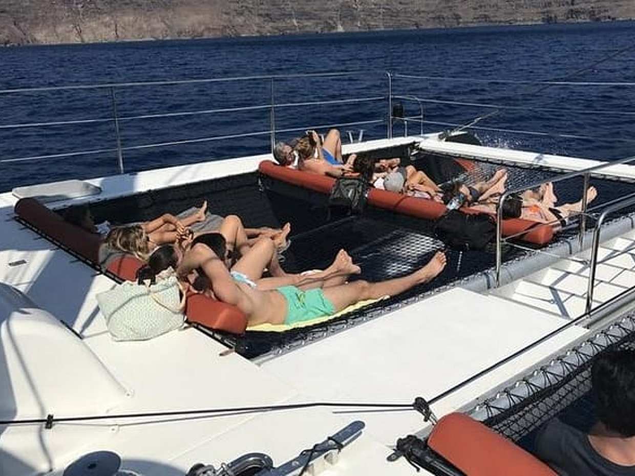 Sunset Catamaran Cruise Tahiti in Greece, Thera, photo 2