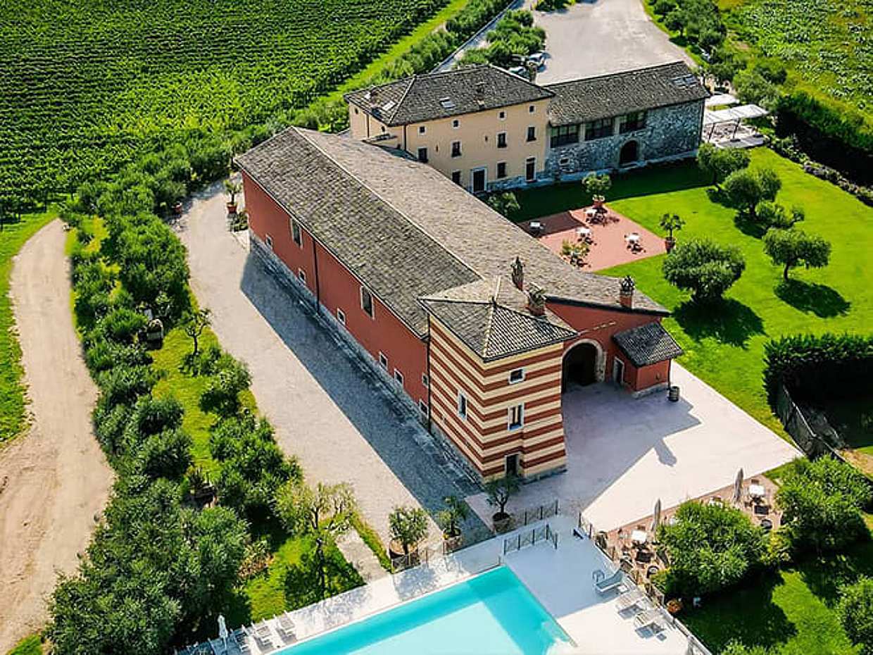 Wine Tour and Tasting on Garda Hills