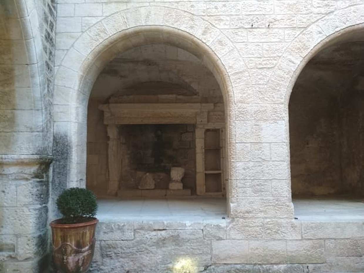 Arles et Les-Baux-de-Provence... the splendor of Provence lifestyle, photo 3