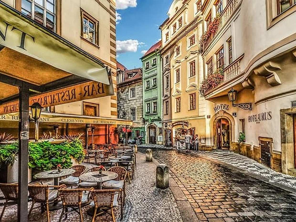 Private door-to-door transfer from Frankfurt to Prague with 2h for sightseeing, photo 5