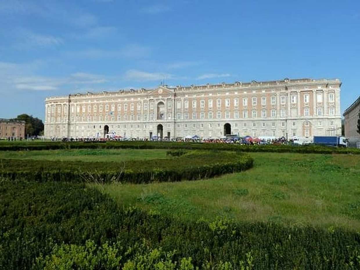 Visit the Caserta Royal Palace