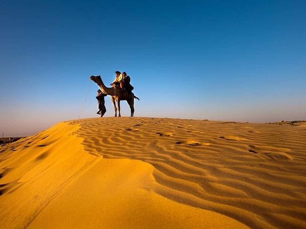 3-Day Jaisalmer Tour from Jodhpur: Hotel, Camp & Desert Safaris