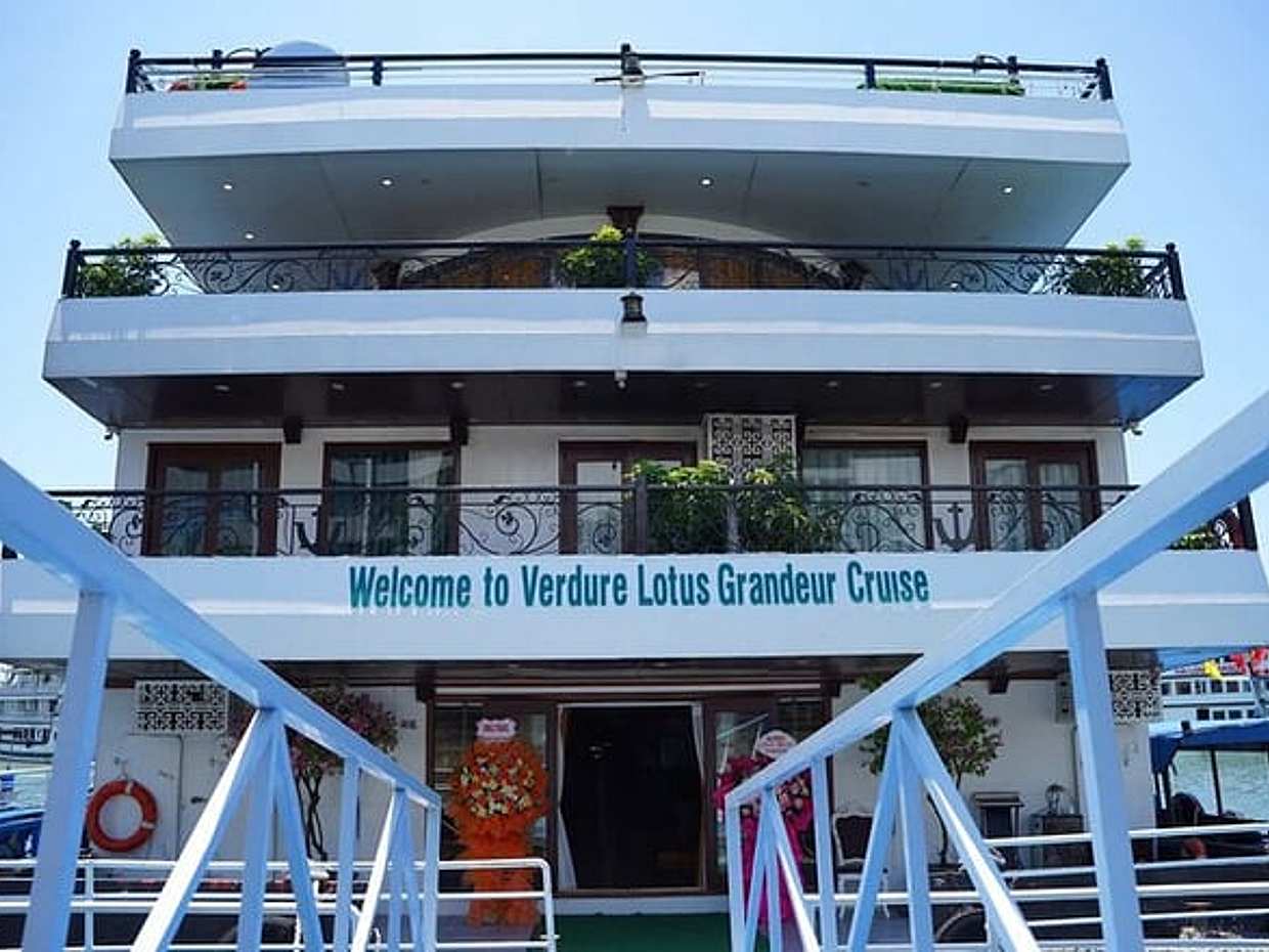 Verdure Grand Cruise Halong Overnight 5 Stars Cruise (2D1N), photo 2