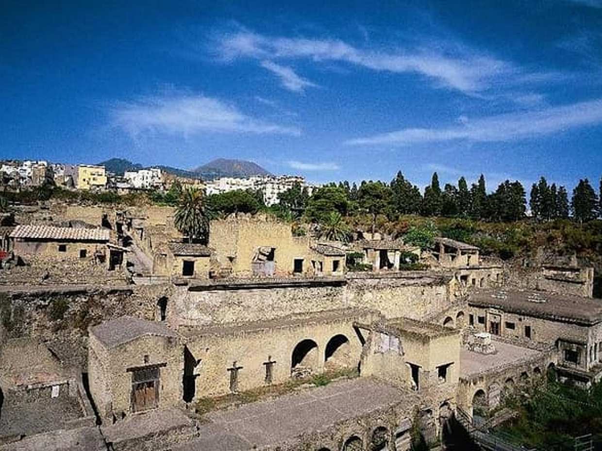 Shared Half Day Herculaneum from Sorrento, photo 3