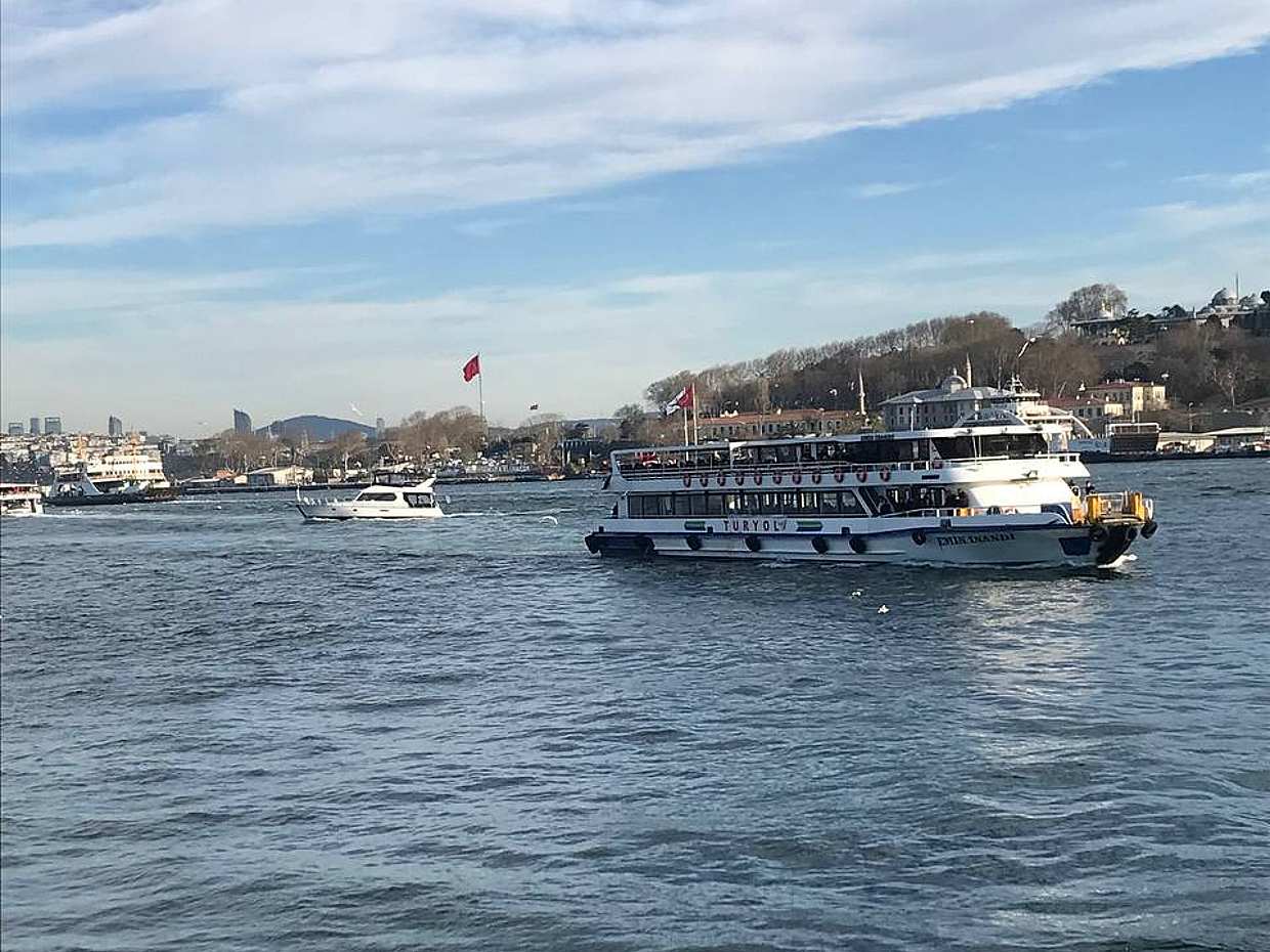 3-hour Bosphorus Cruise with Stop on the Asian Side, photo 3