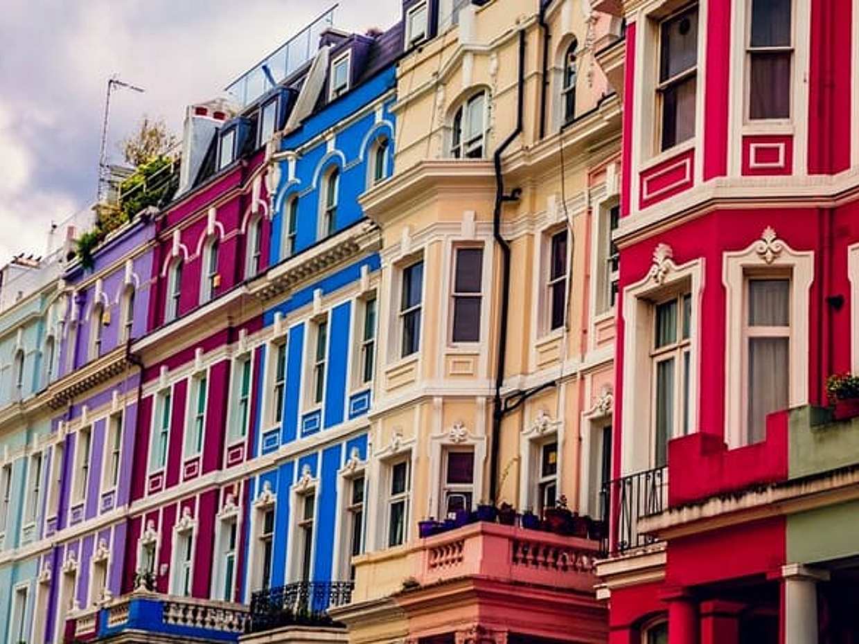 Romantic Notting Hill: Self-Guided Love Story Puzzle Walk in United Kingdom, London