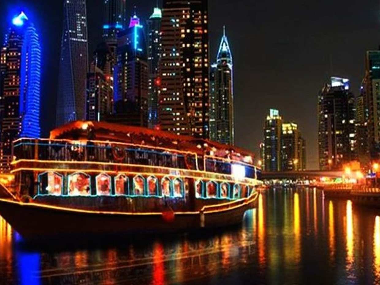 Dubai Marina Dhow Dinner Cruise Tickets in den Vereinigten Arabischen Emiraten
