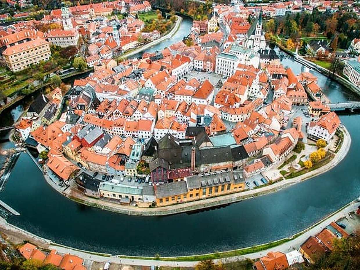 Private Transfer from Passau to Prague with 2 Hours Sightseeing of Local Driver, photo 2
