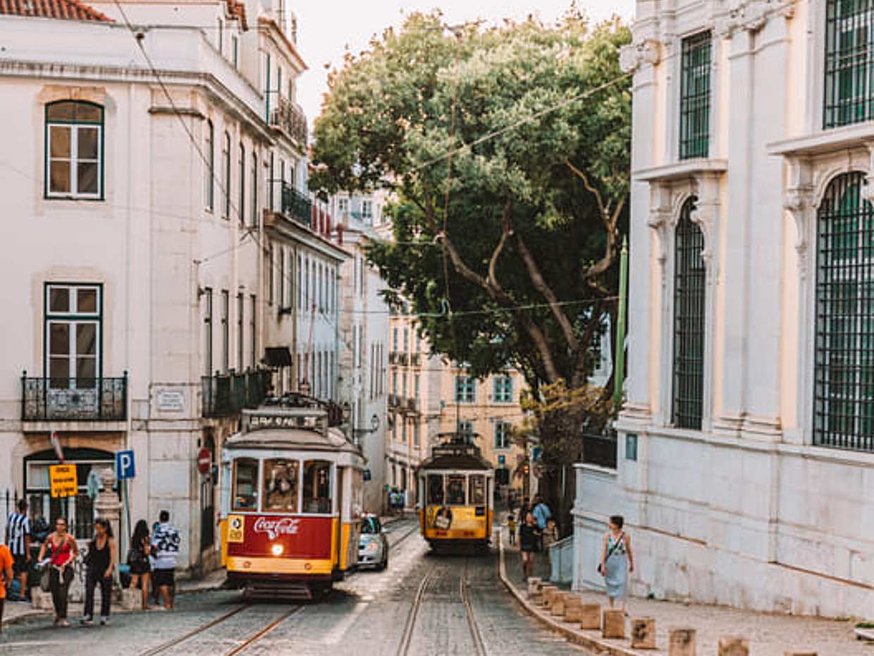 "3-stündige Tuk-Tuk-Tour durch das mittelalterliche Lissabon + böhmische Viertel in Portugal", photo 5