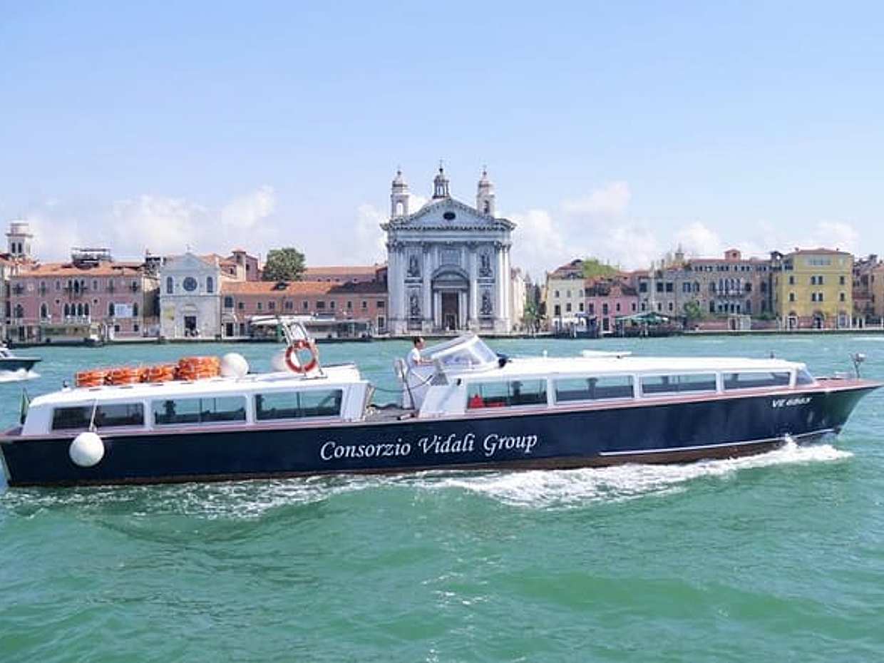 Full-Day Venice Lagoon Tour: Visit Murano, Burano and Torcello, photo 3