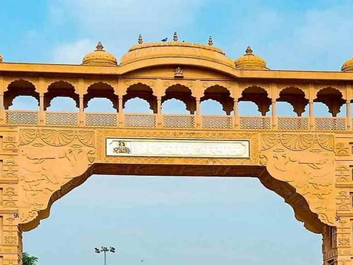 4-Day Rajasthan Spiritual Tour: Jaipur, Khatu Shyam, Salasar & Pushkar